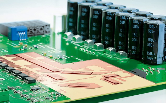 Leiterplatte mit Mosfets Hochstrommanagement HSMtec®-Leiterplatten